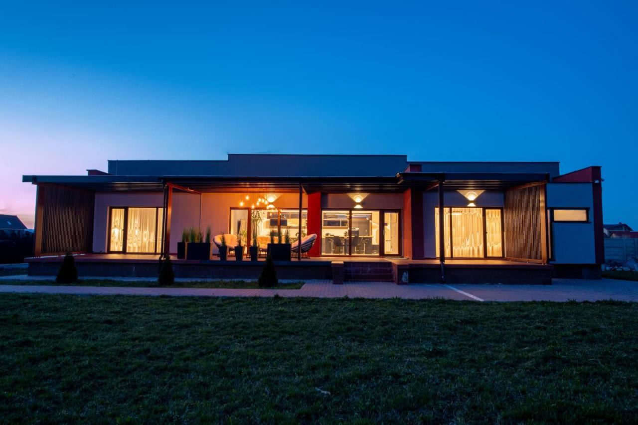 Villa Casa Florida Braşov Exterior foto