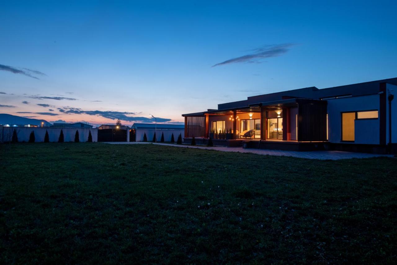 Villa Casa Florida Braşov Exterior foto